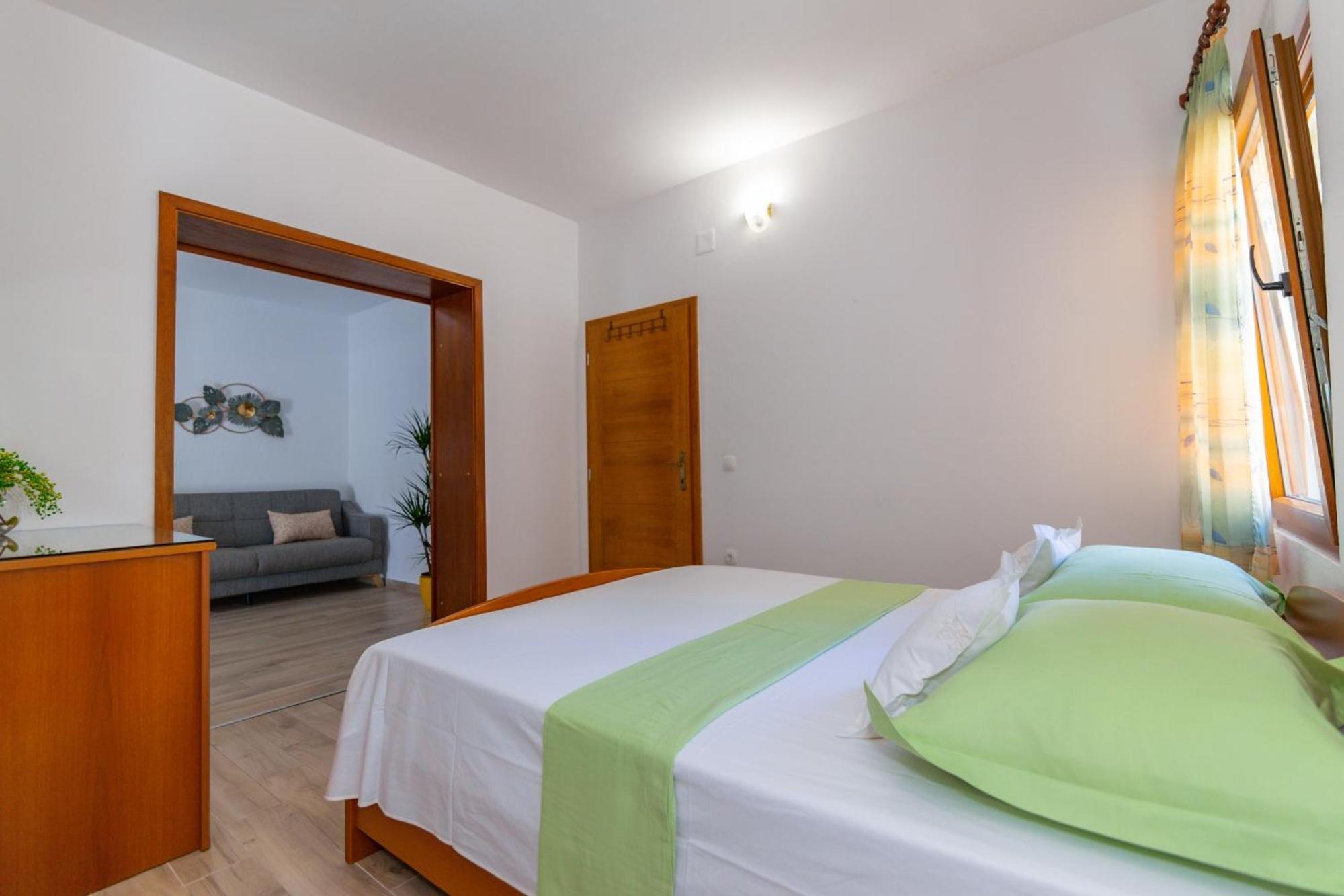 City Center Ana Apartments Makarska Ngoại thất bức ảnh